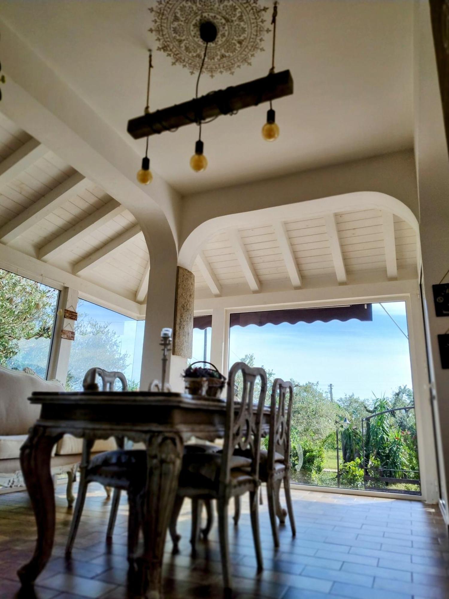 Grotta Dei Puntali Bed & Breakfast Carini